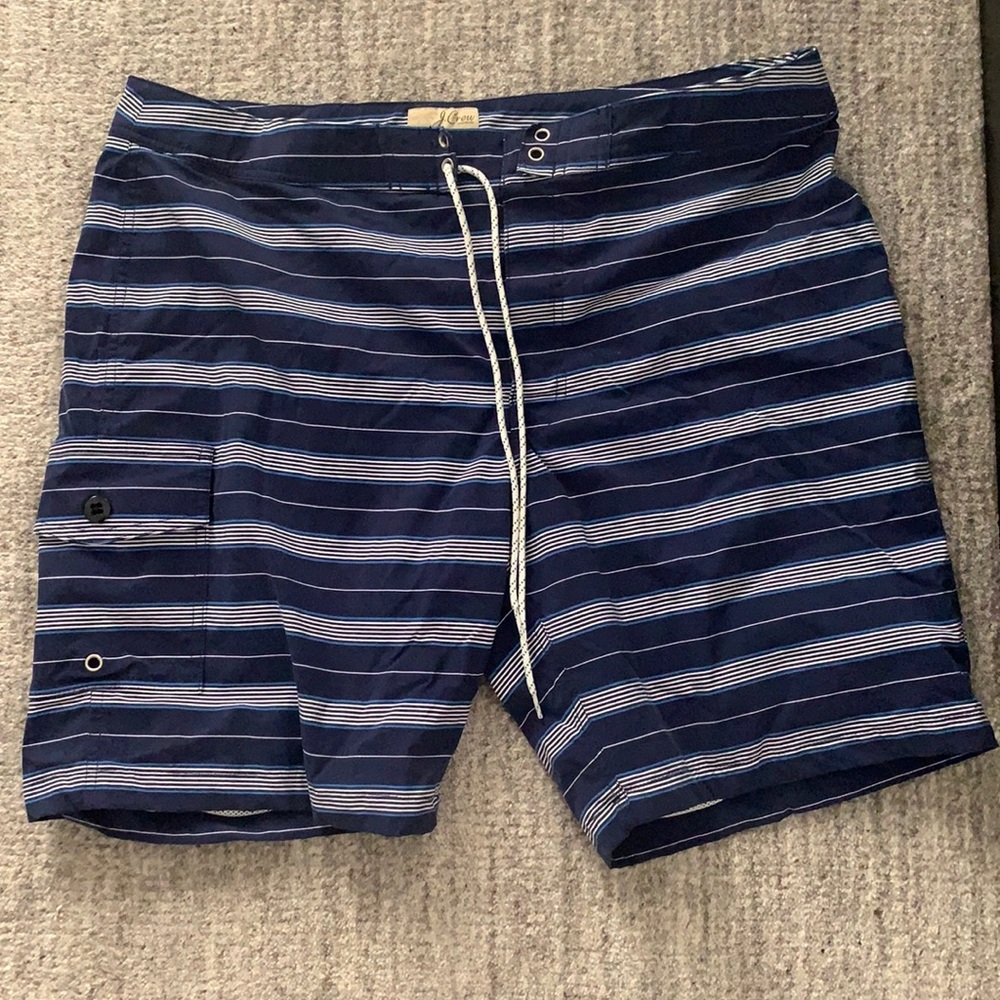 Men’s swim trunks